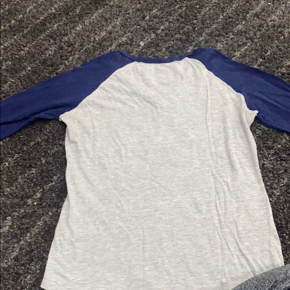 🔥3/$20 Tigers baseball tee 🐯⚾️ - Picture 4 of 4